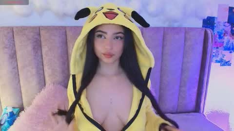 Scarlet  online show from October 25, 6:30 pm