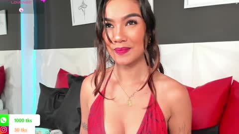 Snapshot of scarlet_castro chatting on February 6, 3:09 pm Scarlet online show from February 6, 3:09 pm