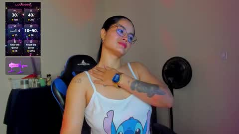 scarlet taylor kennedy online show from February 11, 3:38 pm