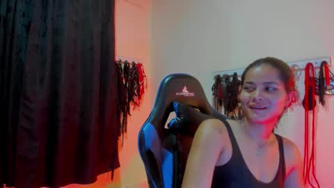 scarlet taylor kennedy online show from October 24, 12:55 am