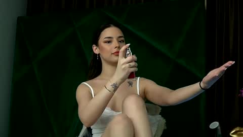 Scarlet online show from March 12, 1:09 am