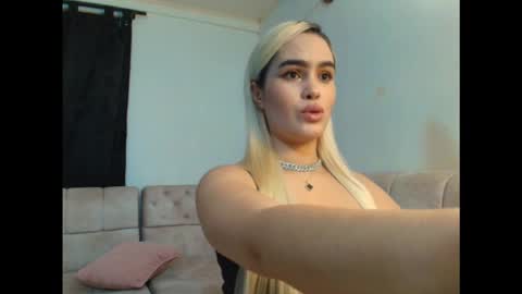 Alaia Domina online show from March 1, 1:10 am