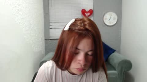 Snapshot of scarlethsexy69 chatting on October 3, 12:57 pm scarlethsexy69 online show from October 3, 12:57 pm