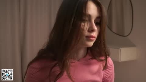 Scarlet online show from February 22, 9:28 pm