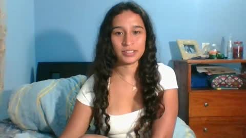 Snapshot of scarletscott_ chatting on January 16, 12:23 am Nataly online show from January 16, 12:23 am