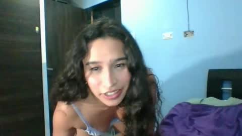 Snapshot of scarletscott_ chatting on September 19, 12:04 am Nataly online show from September 19, 12:04 am
