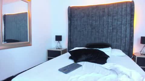 scarlett__noir online show from January 17, 5:44 pm