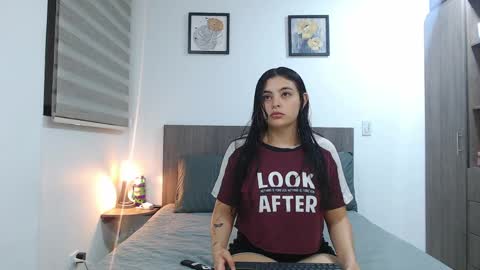 Scarlett Brown online show from April 3, 10:33 am