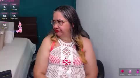 Scarlett  online show from November 19, 9:13 pm