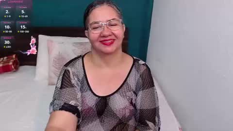 Snapshot of scarlett_duboi1 chatting on October 2, 12:09 am Scarlett online show from October 2, 12:09 am