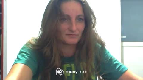 Snapshot of scarlett_queen01 chatting on September 20, 4:04 am scarlett_queen01 online show from September 20, 4:04 am