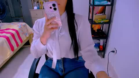 scarlet online show from May 1, 1:32 am