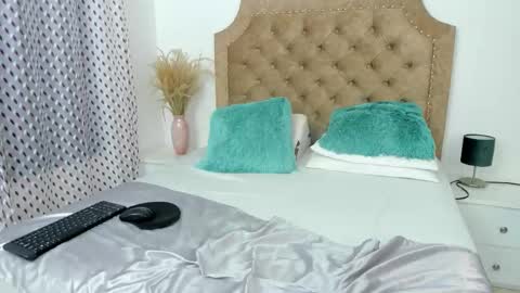 scarlett_star01 online show from March 16, 2:32 pm