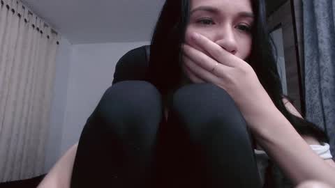 Snapshot of scarlett_vonrose chatting on September 24, 8:48 pm Scarlett Von Rose online show from September 24, 8:48 pm