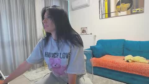 Scarlett online show from May 30, 6:45 am