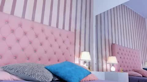 Snapshot of scarlettgonzalez_ chatting on October 12, 1:15 pm Scarlett online show from October 12, 1:15 pm