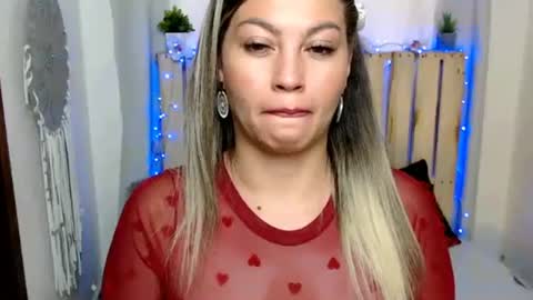 Snapshot of scarlettjoyy chatting on October 6, 11:11 pm scarlettjoyy online show from October 6, 11:11 pm