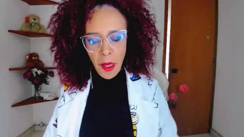 Snapshot of scarlettmalbec chatting on October 1, 9:46 pm Scarlett online show from October 1, 9:46 pm