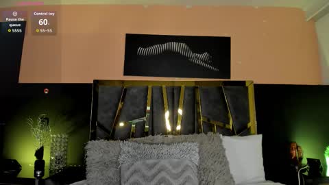 scarlettorres online show from March 11, 6:44 pm