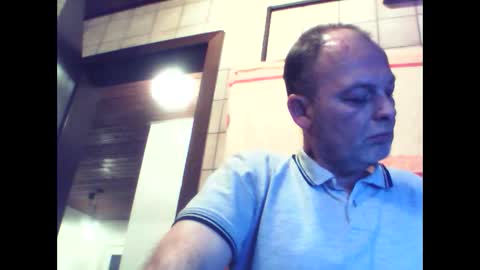 schnibschnab online show from January 10, 3:23 am