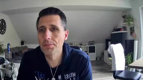 Dildomen online show from February 13, 11:35 am