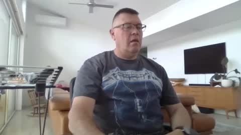 Scoobs online show from January 16, 5:49 am