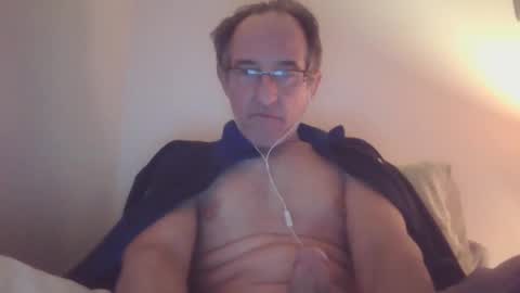 scotchwhieskie online show from February 7, 10:52 pm