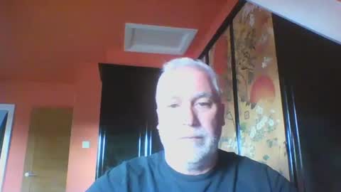 Snapshot of scoti55 chatting on October 24, 3:13 pm scoti55 online show from October 24, 3:13 pm