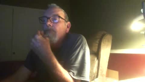 scotsman_62 online show from October 10, 7:03 am