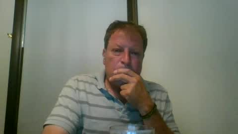 scottpbi52 online show from June 27, 11:22 pm