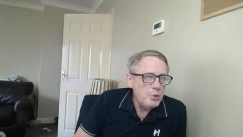 James online show from November 5, 10:50 am