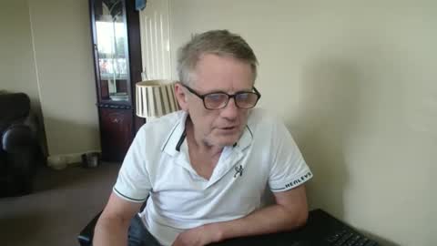 James online show from October 24, 10:16 am