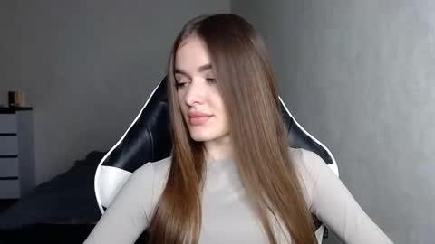 scratc_h online show from November 5, 4:09 pm