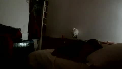 Snapshot of scubi007 chatting on October 7, 2:51 am scubi007 online show from October 7, 2:51 am