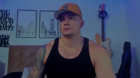 Snapshot of sean_carrera69 chatting on October 24, 5:47 pm Sean Carrera online show from October 24, 5:47 pm