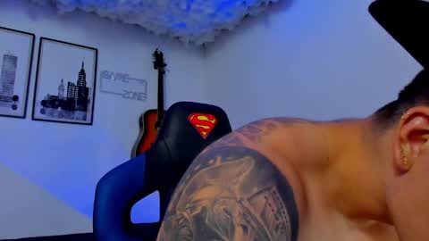 Sean Carrera online show from April 18, 11:49 pm