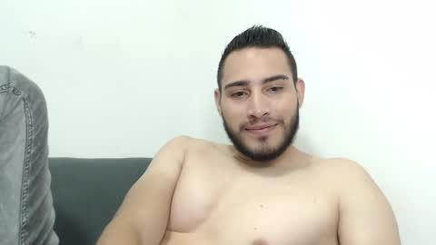 Snapshot of seank_noszka chatting on February 23, 7:49 pm seank_noszka online show from February 23, 7:49 pm
