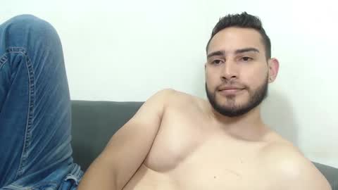 Snapshot of seank_noszka chatting on February 11, 12:17 am seank_noszka online show from February 11, 12:17 am