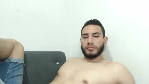 Snapshot of seank_noszka chatting on February 27, 7:04 pm seank_noszka online show from February 27, 7:04 pm