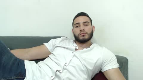 Snapshot of seank_noszka chatting on February 25, 5:19 pm seank_noszka online show from February 25, 5:19 pm