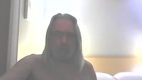 seantheflyer online show from February 6, 10:00 pm