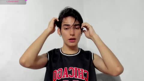 sebastian online show from December 15, 12:18 am