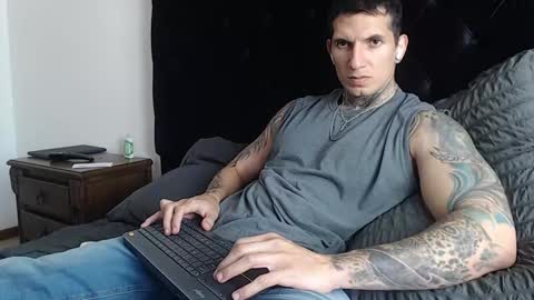 Sebastian online show from January 5, 6:11 pm