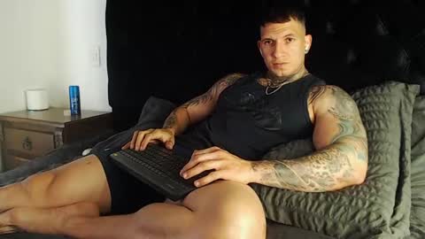 Sebastian online show from April 11, 6:01 pm