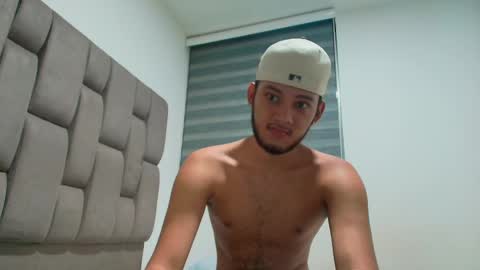 Snapshot of sebolaz chatting on February 10, 1:57 am ryan miller online show from February 10, 1:57 am