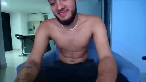 Snapshot of sebolaz chatting on September 24, 4:19 am ryan miller online show from September 24, 4:19 am
