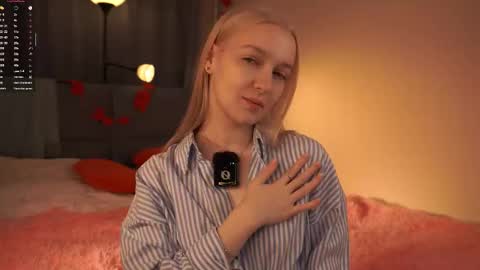 Rina online show from November 8, 8:34 pm