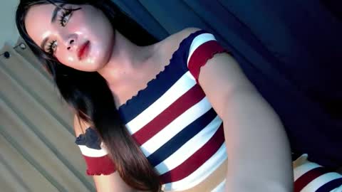 Snapshot of secret_affair18 chatting on October 8, 5:52 pm kwen online show from October 8, 5:52 pm