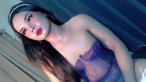 Snapshot of secret_affair18 chatting on October 1, 4:50 pm kwen online show from October 1, 4:50 pm