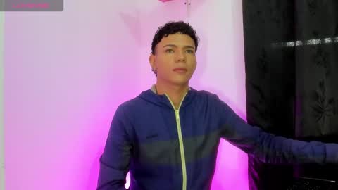 JUSTIN online show from November 29, 12:13 pm